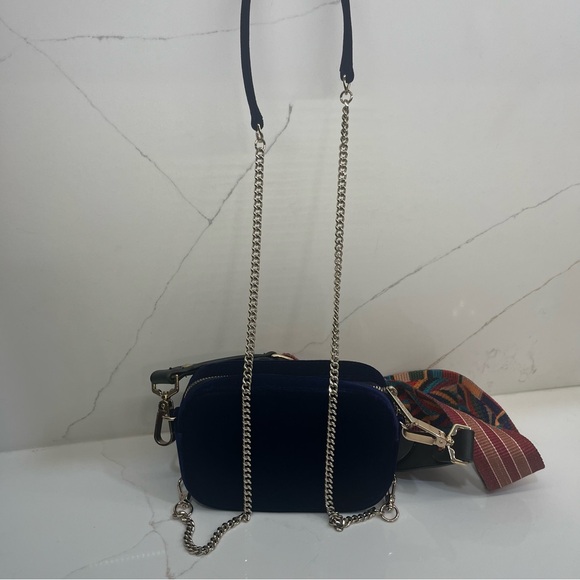POPSUKI Velvet Crossbody Bag - Picture 10 of 16